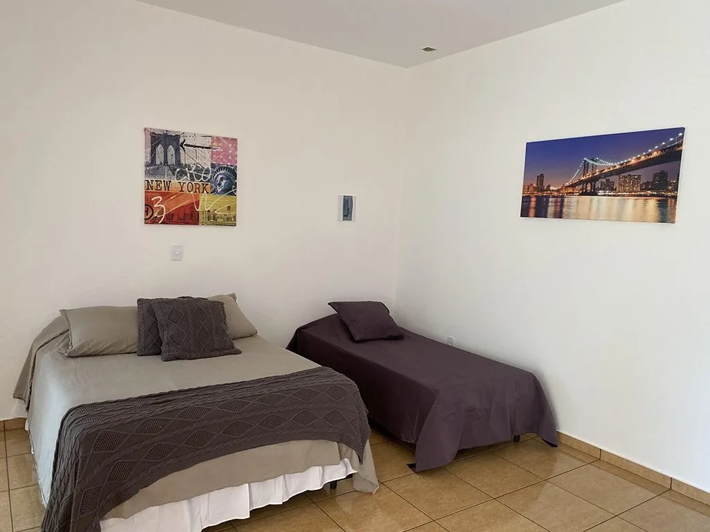 Suite NY 1920w